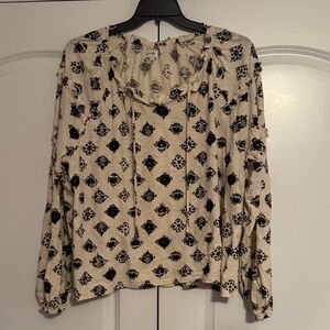 Wonderly Black and Cream Geometric Blouse